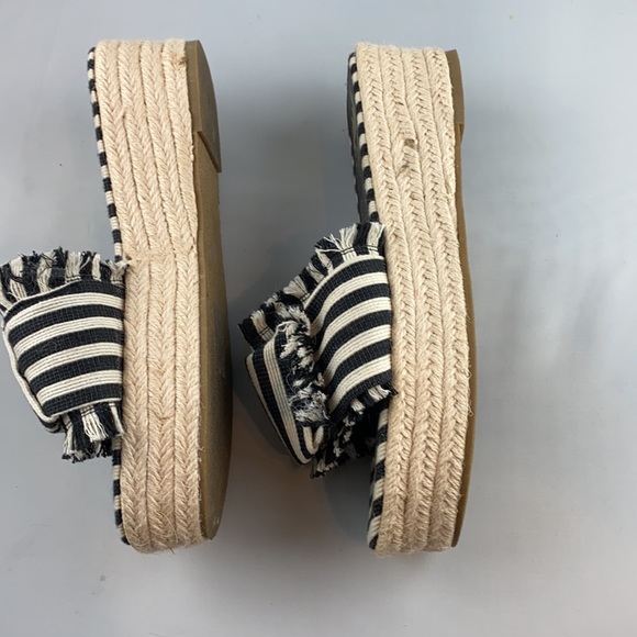 Toes espadrille canvas striped slides size 9 - Picture 5 of 6